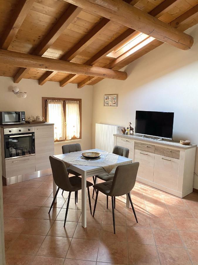 Casa Vacanze Raggio Di Sole Appartement Valeggio sul Mincio Buitenkant foto